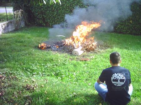 ca brule...